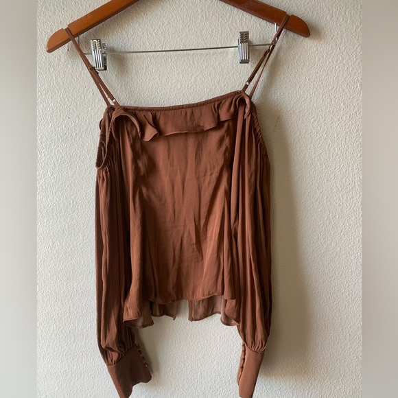 ❌SOLD❌Urban Outfitters Juliana Chocolate Cold Shoulder Button Down Blouse Size S - Picture 7 of 10
